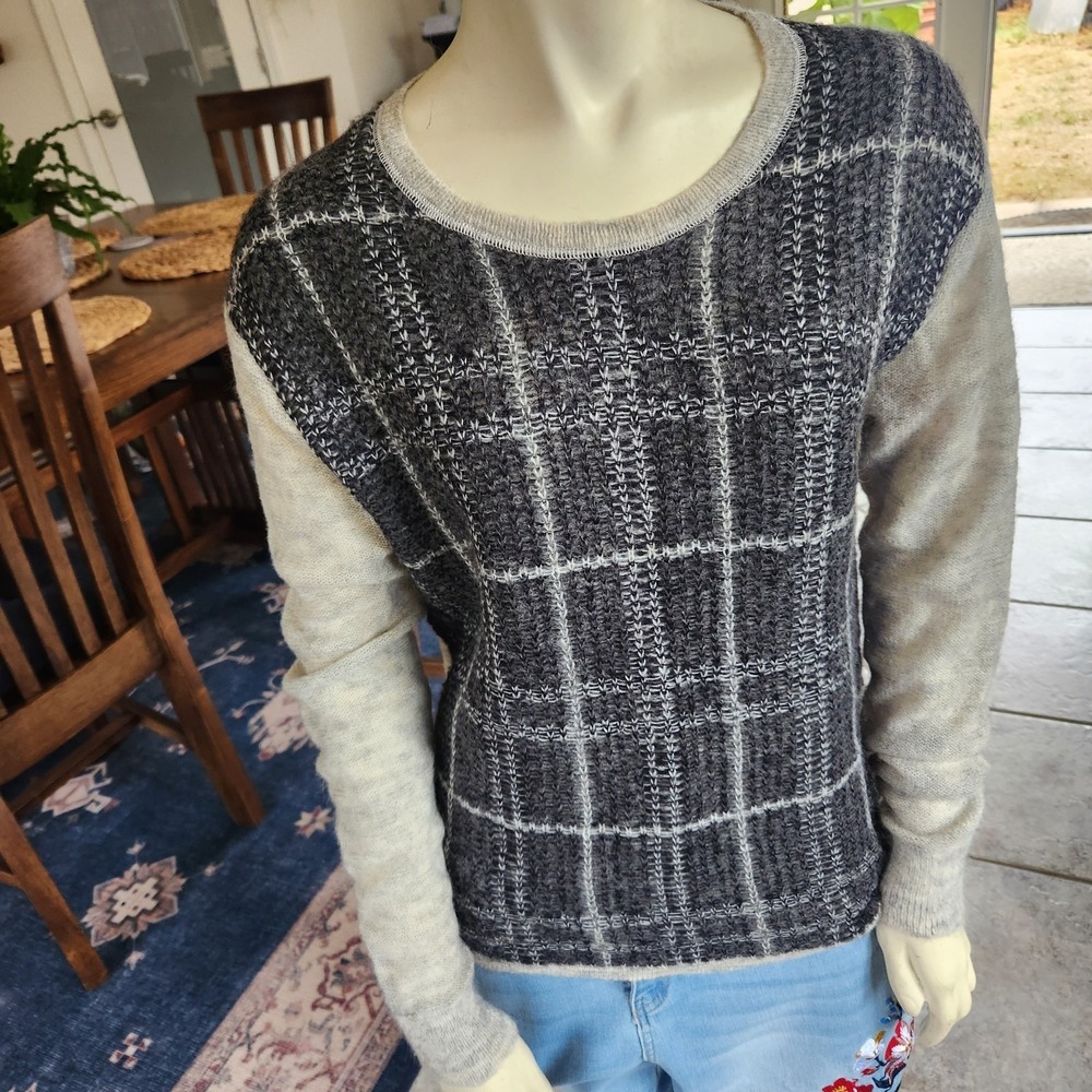 Ann Taylor Loft Women Sweater L Gray PLAID Crew Neck Mohair Blend Cozy Fisherman